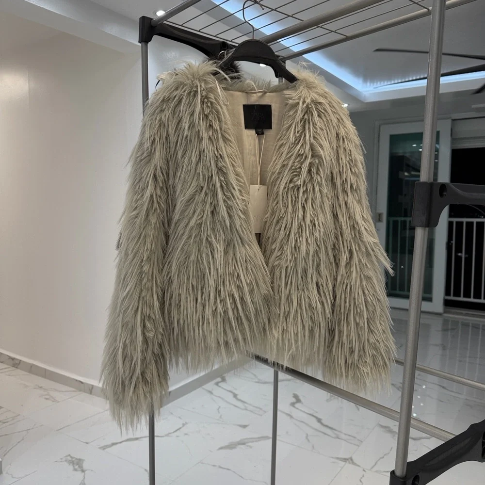 Zara faux fur coat, light grey - Picture 6 of 14